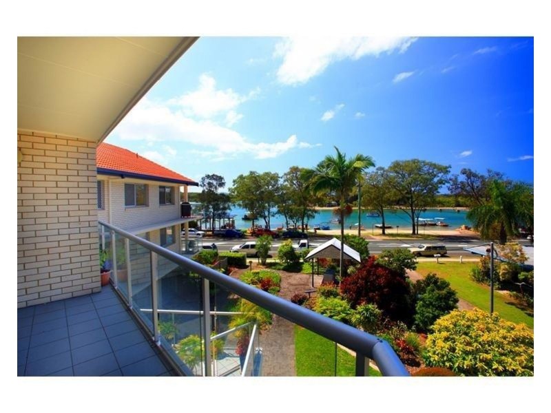 9/71 Bradman Ave, Maroochydore QLD 4558