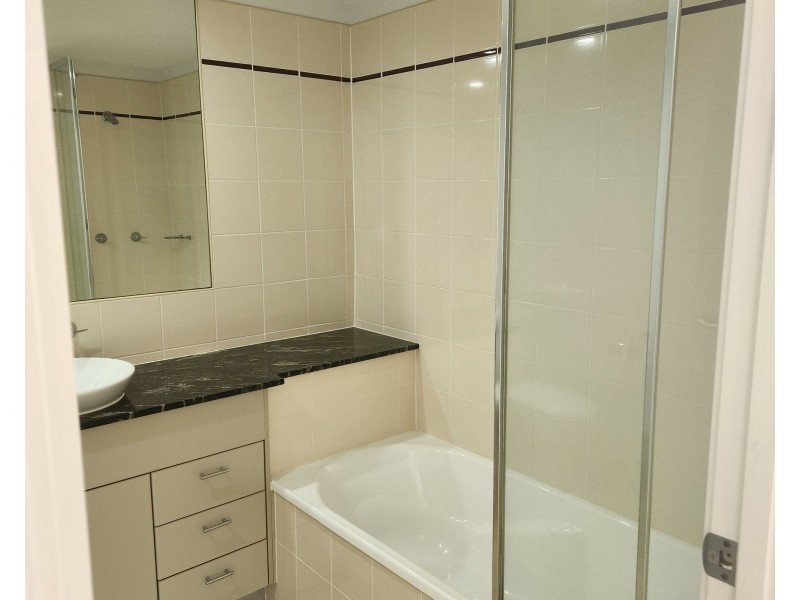 72/1 Millennium Circuit, Pelican Waters QLD 4551