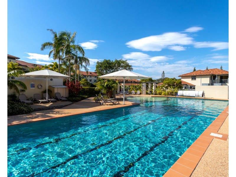 72/1 Millennium Circuit, Pelican Waters QLD 4551