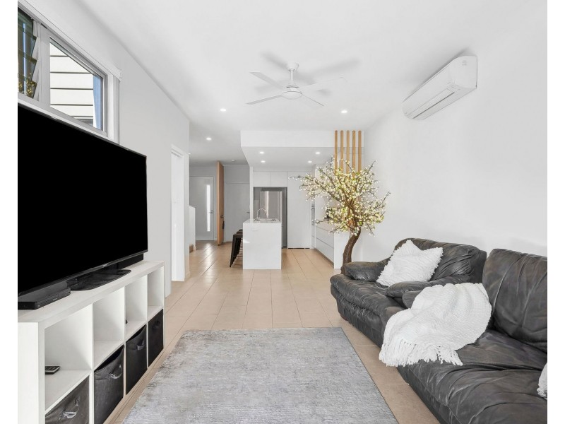 4/30 Caspian Circuit, Mountain Creek QLD 4557