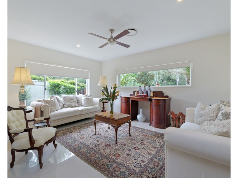 2 Forster Place, Pelican Waters QLD 4551