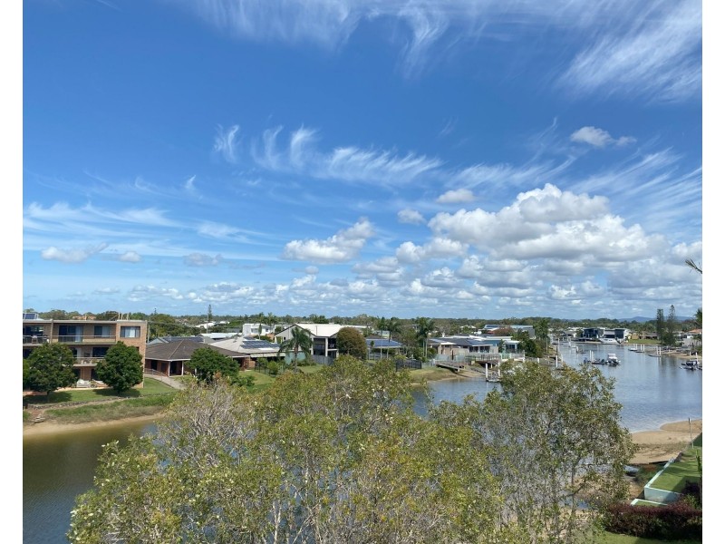 9/11-13 Barooga Crescent, Mooloolaba QLD 4557