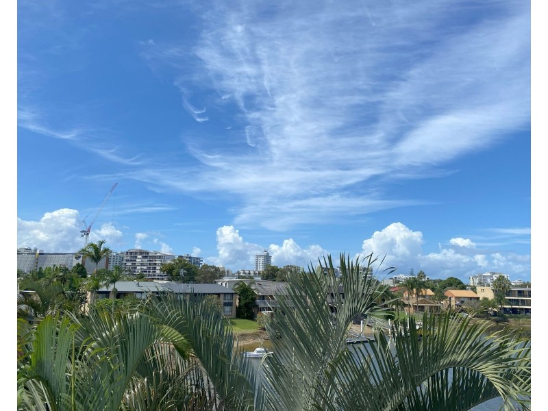 9/11-13 Barooga Crescent, Mooloolaba QLD 4557