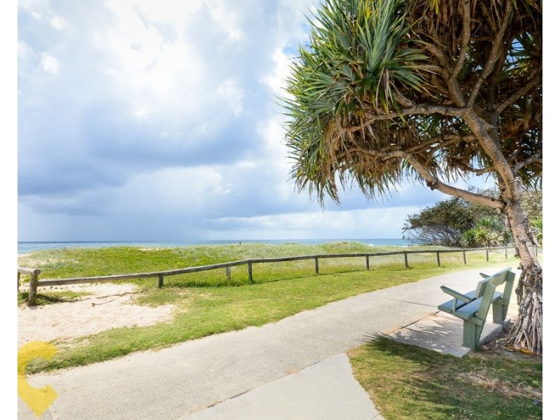 45 Point Cartwright Dr, Buddina QLD 4575