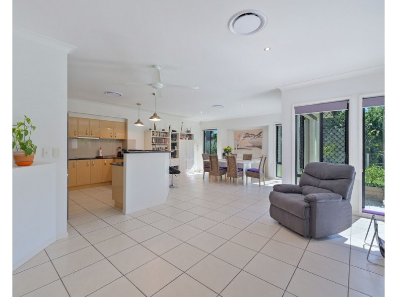 6 Grasstree Court, Pelican Waters QLD 4551