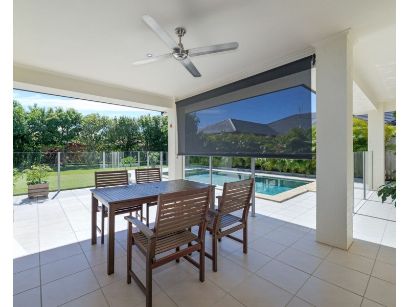 6 Grasstree Court, Pelican Waters QLD 4551