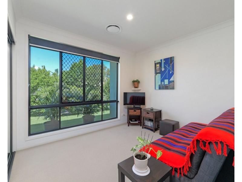 6 Grasstree Court, Pelican Waters QLD 4551
