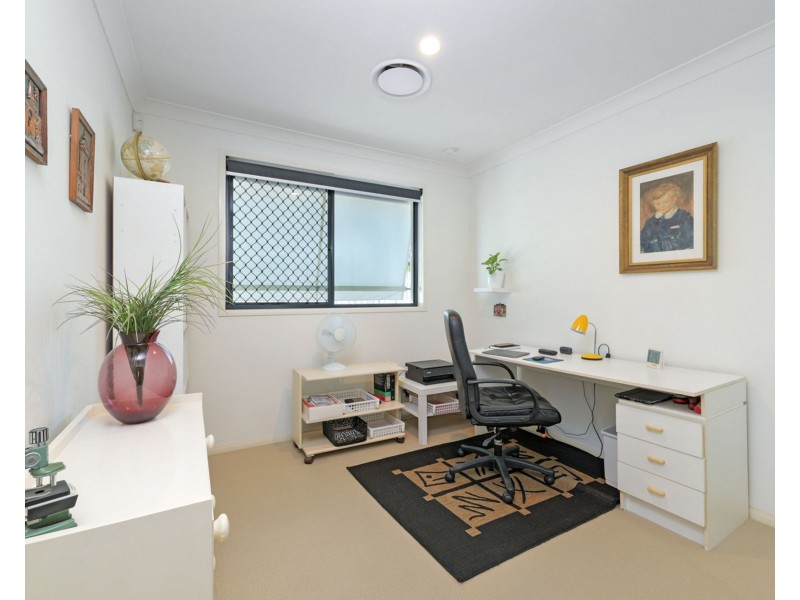 6 Grasstree Court, Pelican Waters QLD 4551