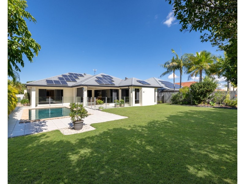 6 Grasstree Court, Pelican Waters QLD 4551