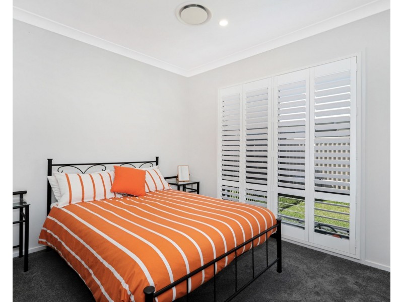 53 Macintyre Crescent, Pelican Waters QLD 4551