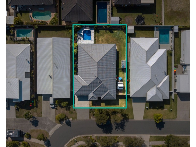 53 Macintyre Crescent, Pelican Waters QLD 4551