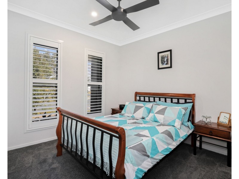 53 Macintyre Crescent, Pelican Waters QLD 4551