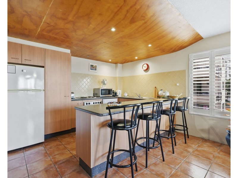 11/112-114 Alexandra Parade, Alexandra Headland QLD 4572