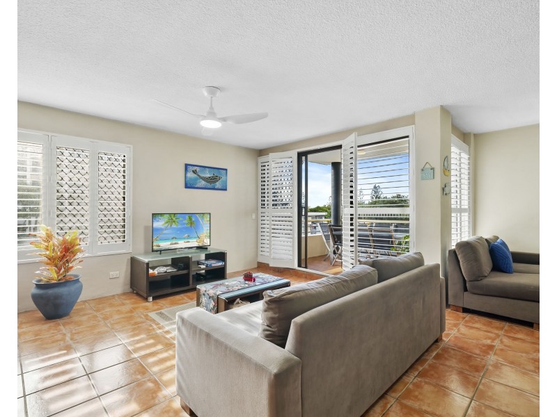 11/112-114 Alexandra Parade, Alexandra Headland QLD 4572