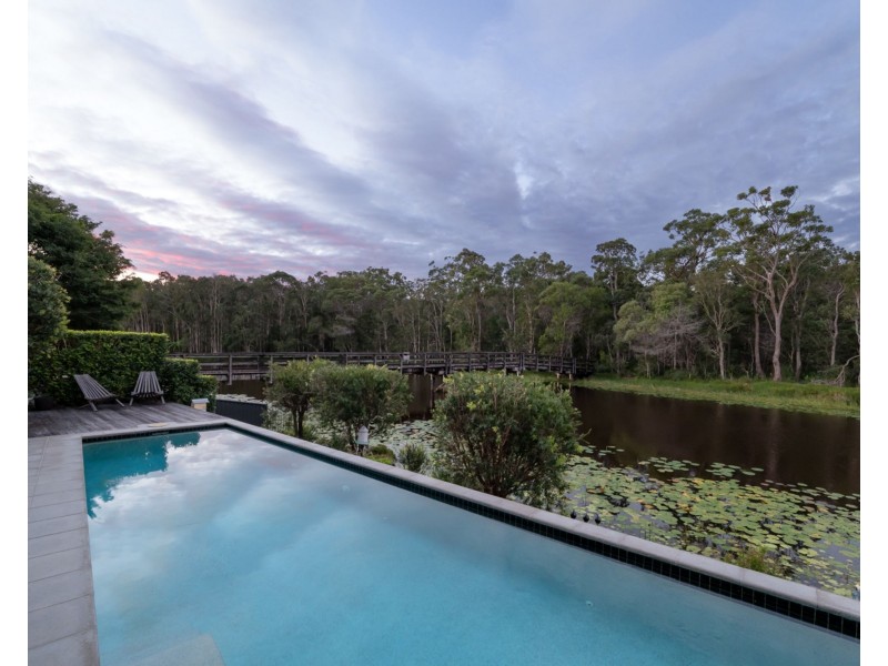 5 Wallum Close, Pelican Waters QLD 4551