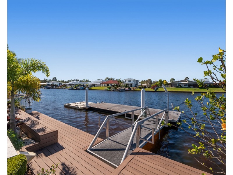 23 Bond Street, Pelican Waters QLD 4551