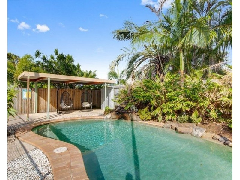 19 Dotterel Street, Parrearra QLD 4575