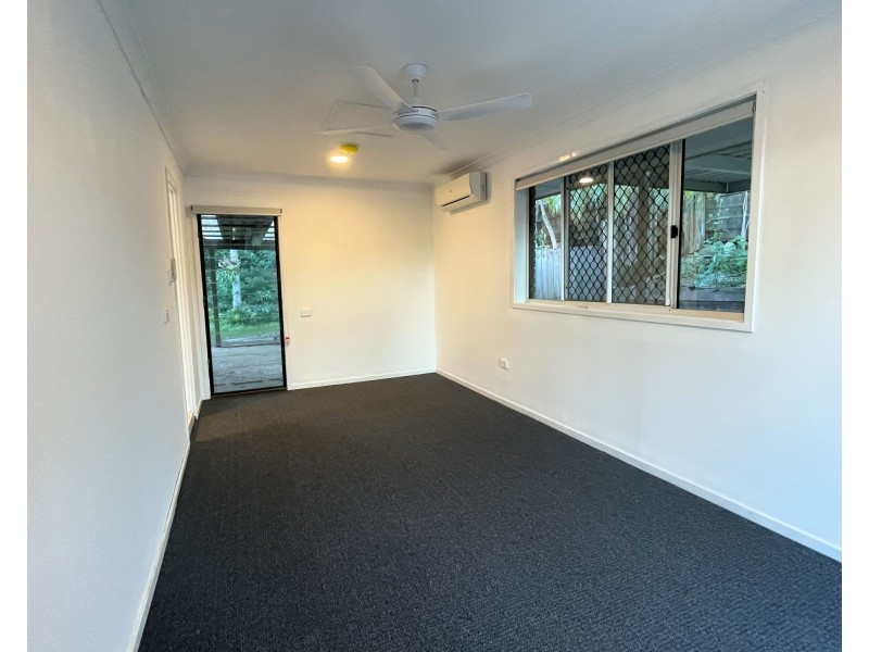 1 Gidgee Court, Caloundra West QLD 4551