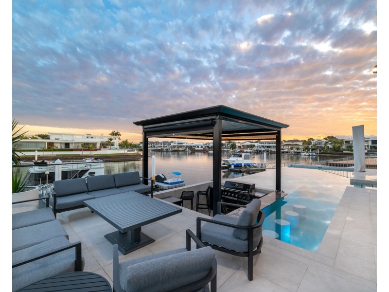 21 Sea Glint Place, Pelican Waters QLD 4551