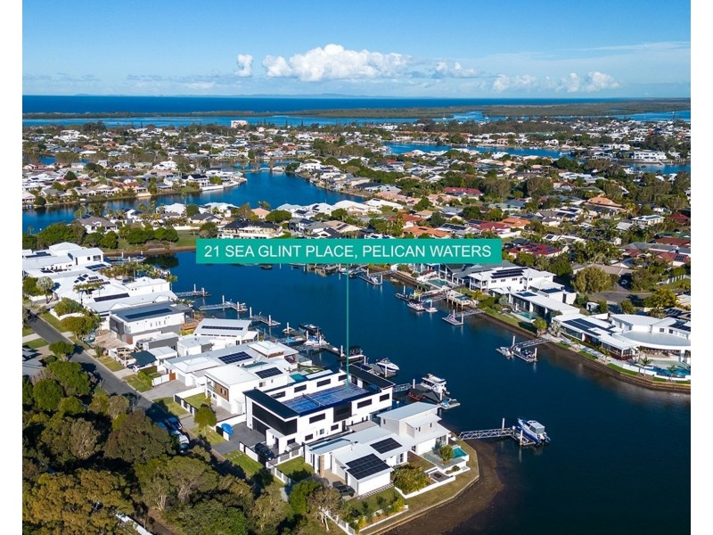 21 Sea Glint Place, Pelican Waters QLD 4551