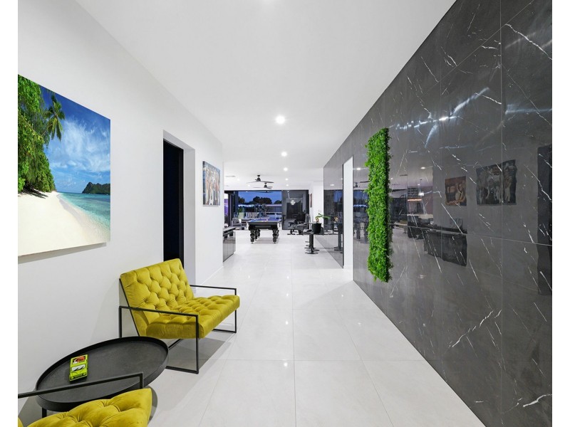 21 Sea Glint Place, Pelican Waters QLD 4551