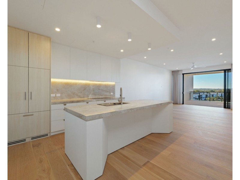 1502/18 Spitfire Banks Drive, Pelican Waters QLD 4551