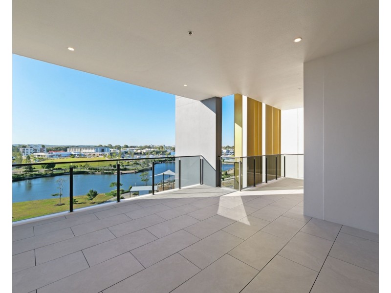 1502/18 Spitfire Banks Drive, Pelican Waters QLD 4551