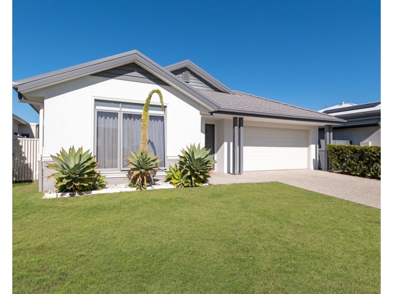 17 Marina View Drive, Pelican Waters QLD 4551