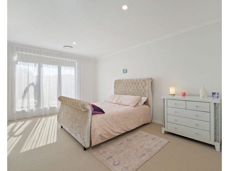 17 Marina View Drive, Pelican Waters QLD 4551