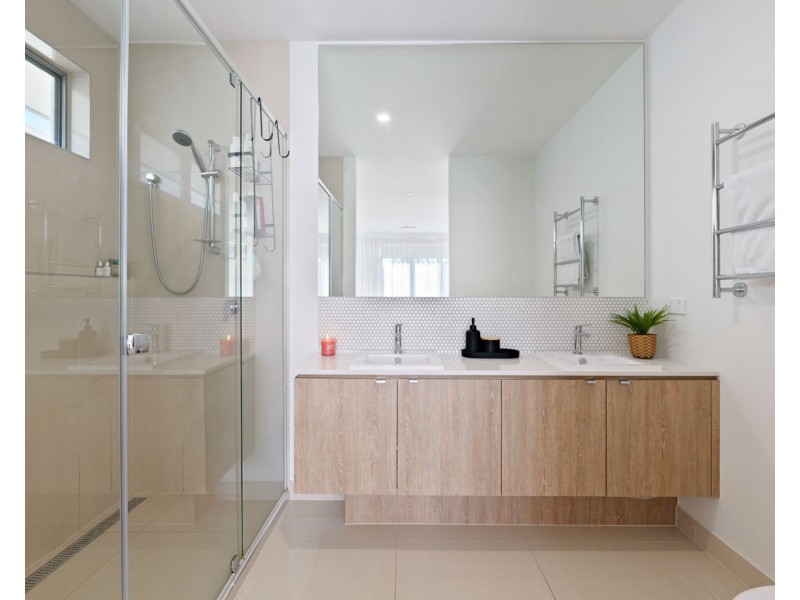 17 Marina View Drive, Pelican Waters QLD 4551