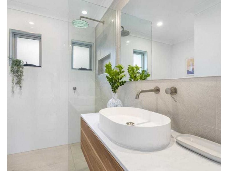 30 Wavell Avenue, Golden Beach QLD 4551