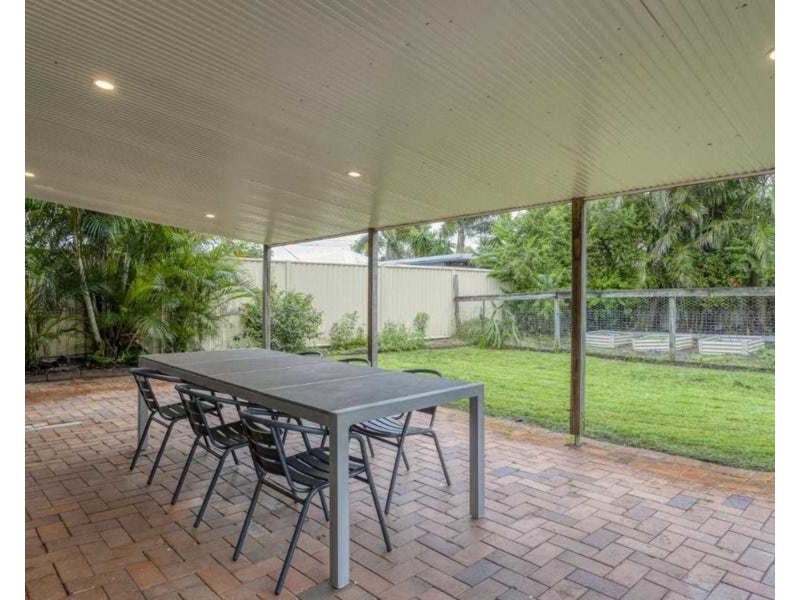 30 Wavell Avenue, Golden Beach QLD 4551