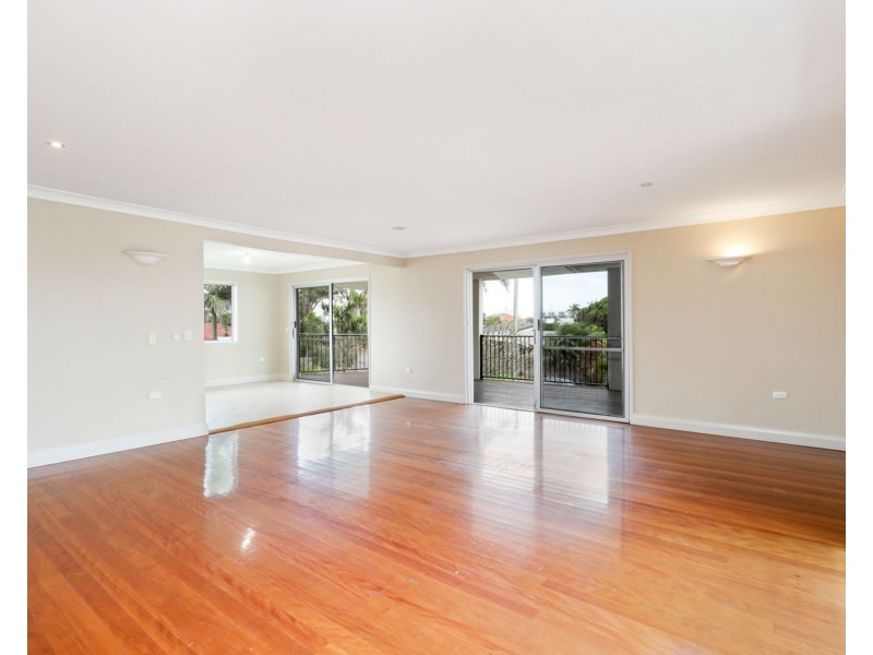 1 Allambie Court, Buddina QLD 4575