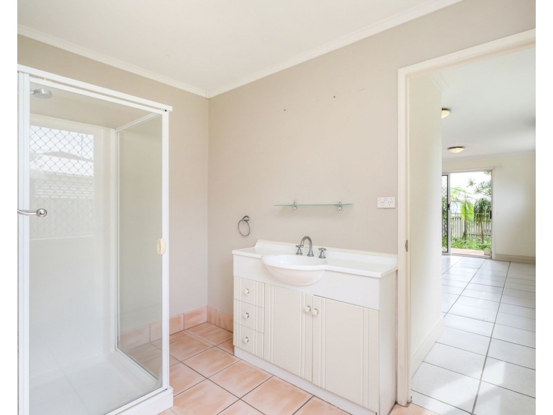 1 Allambie Court, Buddina QLD 4575