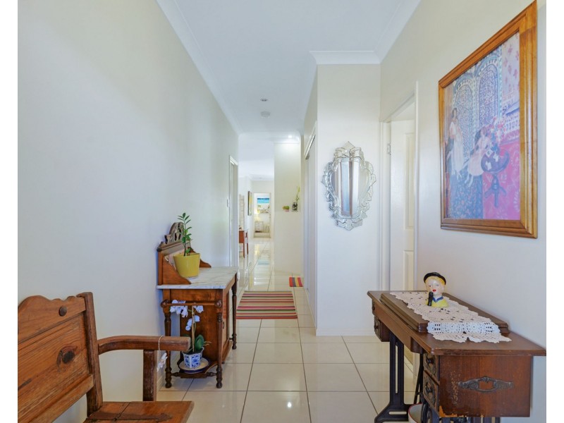 19 Pepper Tree Circuit, Maroochydore QLD 4558