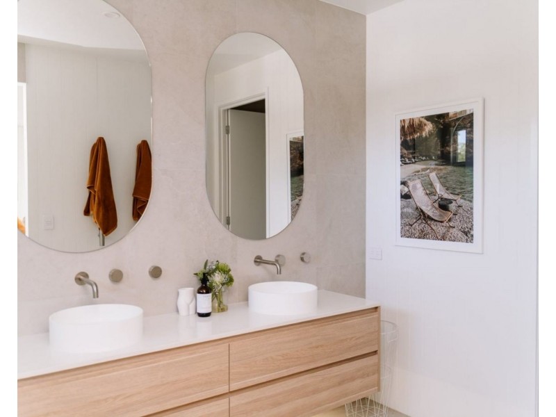 18 Monet Glen Place, Forest Glen QLD 4556