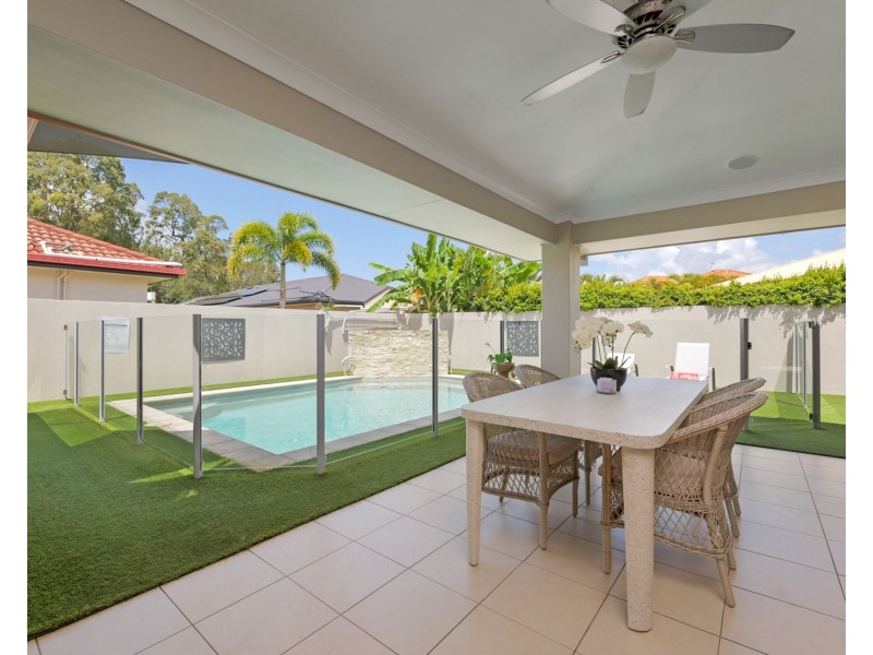 5 Campbellville Circuit, Pelican Waters QLD 4551