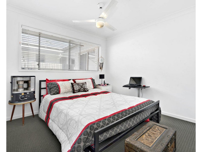 27 Riverstone Crescent, Little Mountain QLD 4551