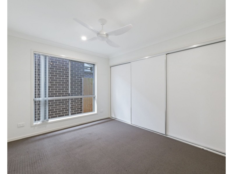 21 Mantis Crescent, Caloundra West QLD 4551