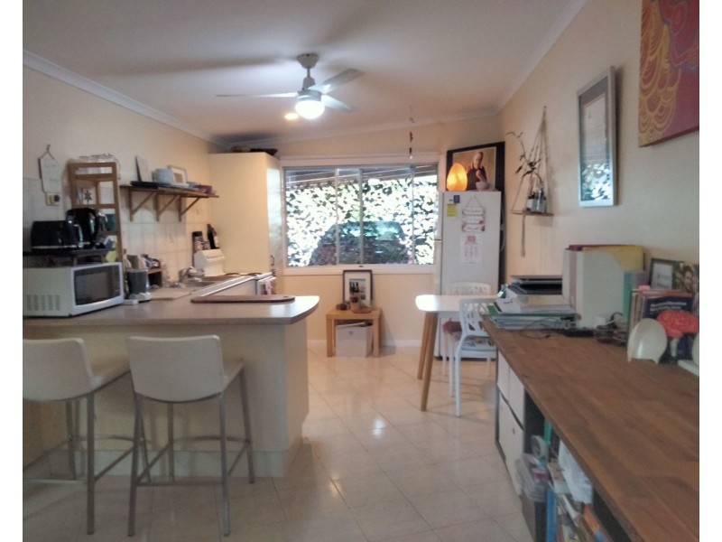 9B Hibiscus Avenue, Mooloolaba QLD 4557