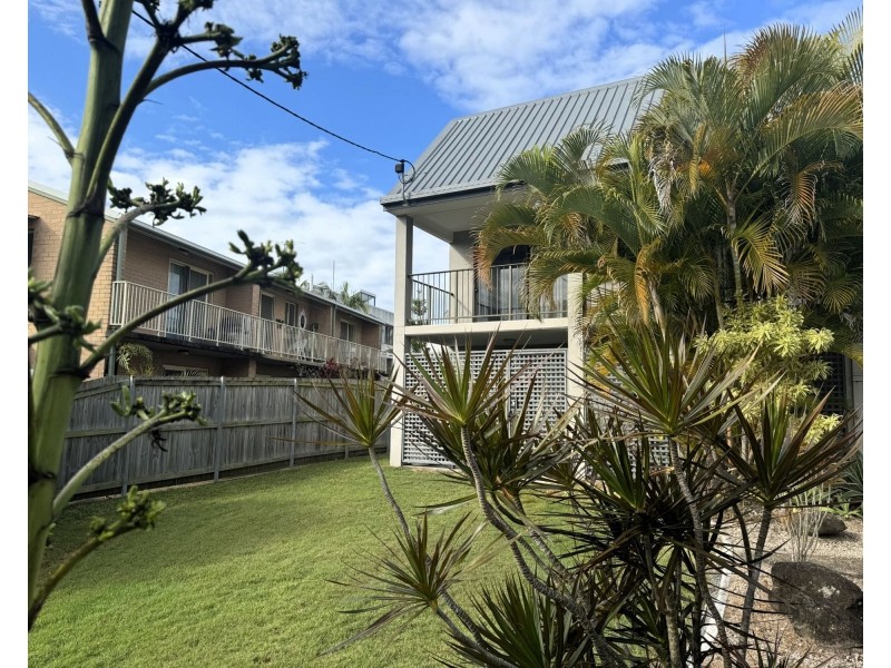 6/17 Akeringa Place, Mooloolaba QLD 4557