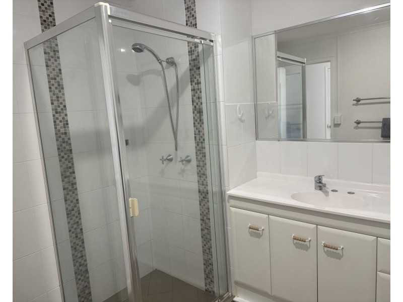 6/17 Akeringa Place, Mooloolaba QLD 4557