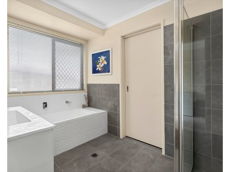 13 Lentara Street, Currimundi QLD 4551