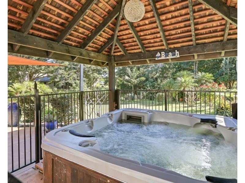 1 Glen Eden Court, Flaxton QLD 4560