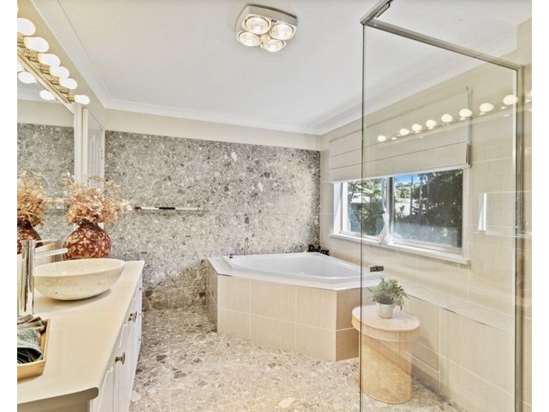 1 Glen Eden Court, Flaxton QLD 4560