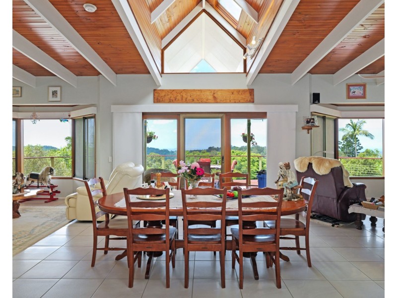 45 Benecke Road, Balmoral Ridge QLD 4552