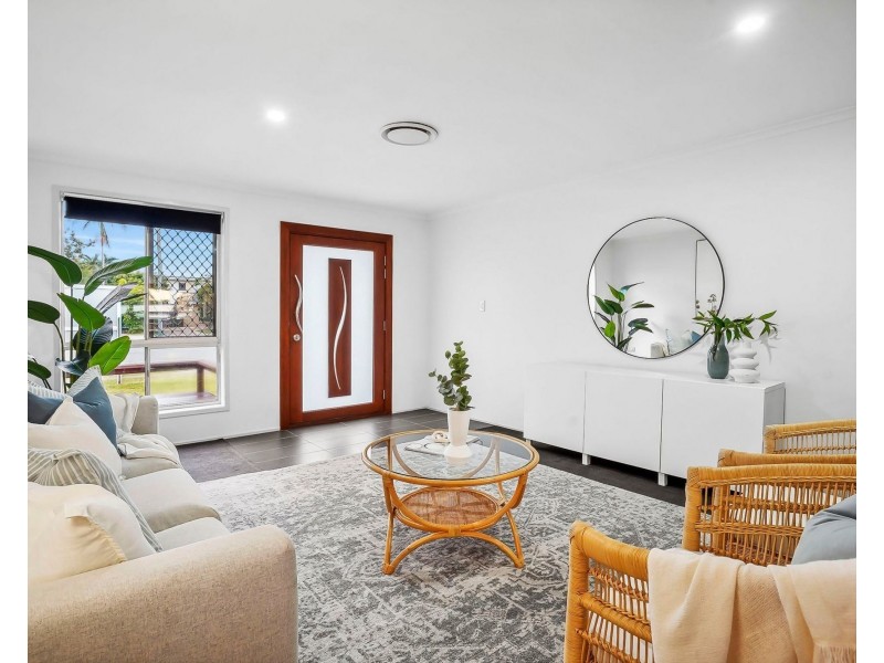 50 Point Cartwright Drive, Buddina QLD 4575