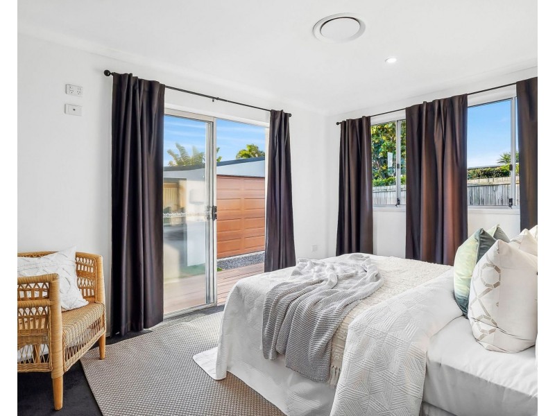 50 Point Cartwright Drive, Buddina QLD 4575