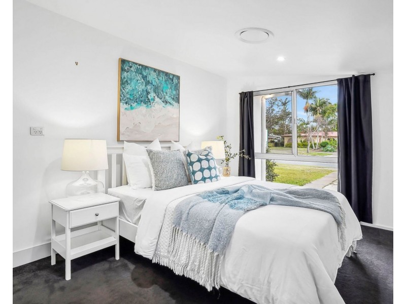 50 Point Cartwright Drive, Buddina QLD 4575