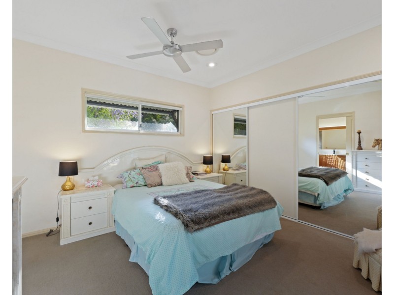 2 Mountridge Close, Kiels Mountain QLD 4559